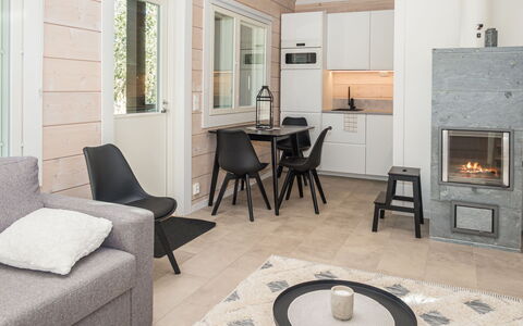 Kitkanvee 1: Legna, Pavimentazione, Interior Design, Pavimento, Mobilia, Casa, Camera, Pavimento In Legno, Appartamento, Soggiorno