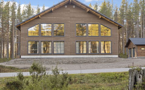 Willa Levi West B: Villetta, Casa, Casa, Edifici Giardino, Raccordo, Log Cabin, Agriturismo, Estate, Capannone, Cortile