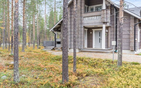 Otsonherra: Villetta, Casa, Casa, Edifici Giardino, Raccordo, Log Cabin, Agriturismo, Estate, Capannone, Cortile