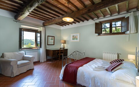 Montauto: Costruzione, Mobilia, Finestra, Comfort, Legna, Interior Design, Casa, Architettura, Pavimento