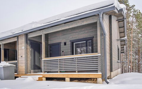 Lumi B 10: Balcone, Appartamento, Shade, Bicchiere, Condominio, Corrimano, Portico, Illuminazione Diurna, Deck, Mobili Da Esterno