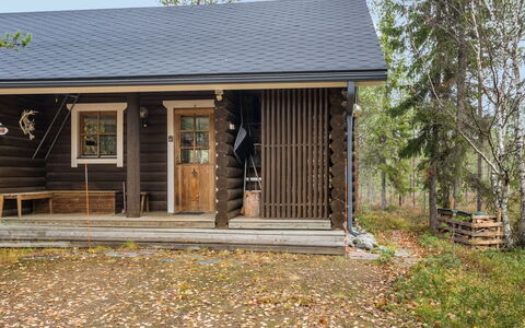 Henkari B: Villetta, Casa, Casa, Edifici Giardino, Raccordo, Log Cabin, Agriturismo, Estate, Capannone, Cortile