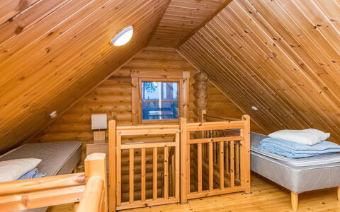 Kuukkelin Tupa 2: Balcone, Appartamento, Shade, Bicchiere, Condominio, Corrimano, Portico, Illuminazione Diurna, Deck, Mobili Da Esterno