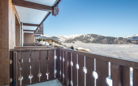 Les Avanchers-Valmorel 605: Cielo, Proprietà, Montagna, Azzurro, Acqua, Legna, Recinzione, Costruzione, Portico, Albero