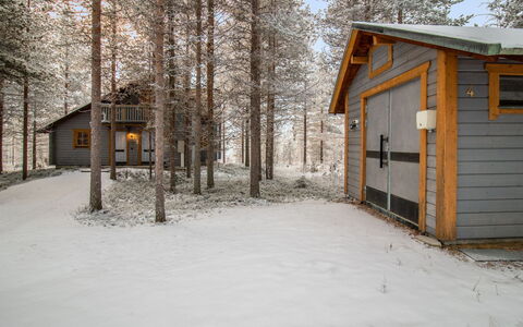 Pyhä-Kohu: Villetta, Casa, Casa, Edifici Giardino, Raccordo, Log Cabin, Agriturismo, Estate, Capannone, Cortile