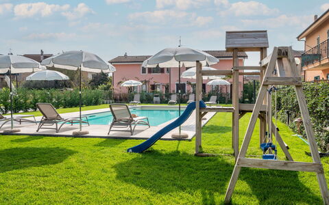 Imperia 388: Pianta, Nube, Cielo, Shade, Lotto, Tempo Libero, Erba, Mobili Da Esterno, Ricreazione, Città