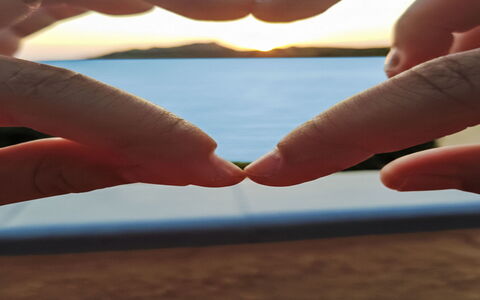 Baia Blu: Dito, Mare, Oceano, Amore, Cuore, Vacanza
