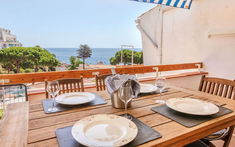 Miramar Salions: Mobilia, Legna, Tavolo, Sedia, Cucina & Sala Da Pranzo Tavolo, Mare, Tavolo Esterno, Mobili Da Esterno, Color Legno, Balcone