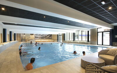 L'Alpe D'Huez 605: Acqua, Piscina, Costruzione, Condominio, Tempo Libero, Casa, Immobiliare, Resort Citta ', Terme, Appartamento