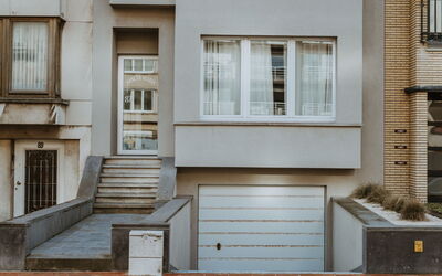 Blankenberge 810: Costruzione, Finestra, Legna, Rettangolo, Proprietà Del Materiale, Materiale Composito, Facciata, Porta