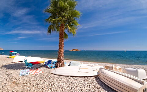 Calpe Calp 554: Acqua, Cielo, Nube, Blu, Spiaggia, Legna, Mobili Da Esterno, Costiera E Morfologie Oceanic, Arecales, Tempo Libero