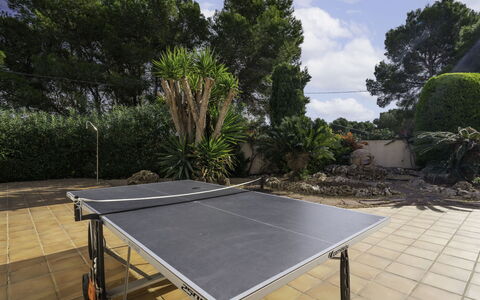 Johlim: Cielo, Costruzione, Pianta, Finestra, Albero, Urban Design, Zona Residenziale, Asfalto, Ruota, Manto Stradale