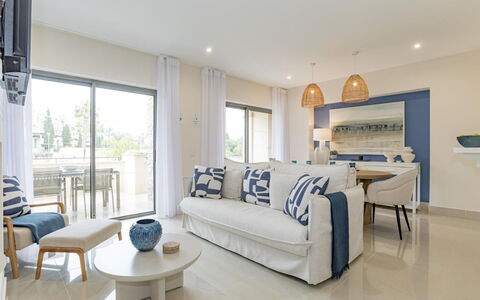 Alloggio:&nbsp;Pine Hills Reva Santuary Modern Elegance 171.14