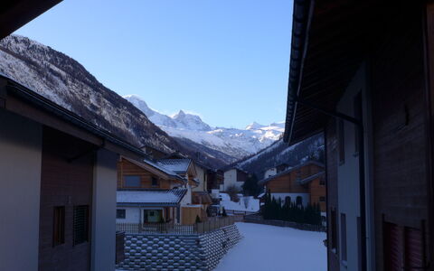 Arbgrat: Cielo, Costruzione, Finestra, Montagna, Neve, Pendenza, Casa, Congelamento, Facciata, Tinte E Ombre