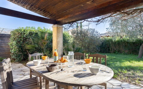Maison Cléo: Acqua, Nube, Cielo, Pianta, Blu, Paesaggio Naturale, Azzurro, Costiera E Morfologie Oceanic, Vegetazione, Spiaggia
