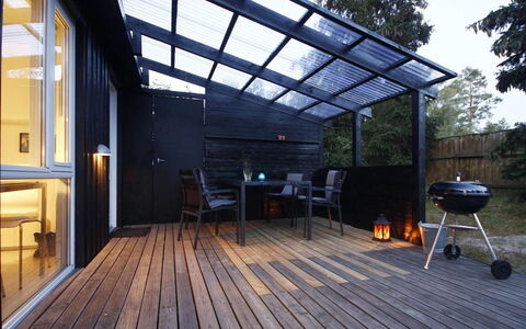 Talvikki - 250M from the Sea: Legna, Mobilia, Appartamento, Camera, Soffitto, Color Legno, Sedia, Latifoglie, Vernice, Legname