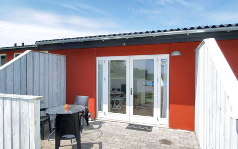 Valio - 6Km from the Sea: Legna, Mobilia, Appartamento, Camera, Soffitto, Color Legno, Sedia, Latifoglie, Vernice, Legname