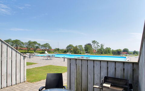 Valio - 6Km from the Sea: Legna, Mobilia, Appartamento, Camera, Soffitto, Color Legno, Sedia, Latifoglie, Vernice, Legname
