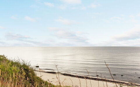 Milrid - 800M from the Sea: Legna, Casa, Villetta, Casa, Tetto, Area Rurale, Raccordo, Log Cabin, Edifici Giardino, Latifoglie