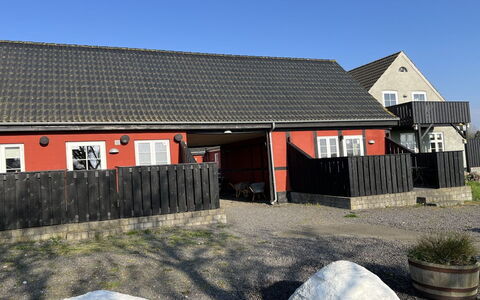 Gisella - 6Km from the Sea: Legna, Casa, Villetta, Casa, Tetto, Area Rurale, Raccordo, Log Cabin, Edifici Giardino, Latifoglie