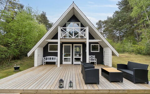 Lillesol - 400M from the Sea: Legna, Latifoglie, Villetta, Plank, Raccordo, Log Cabin, Edifici Giardino, Portico, Design, Deck