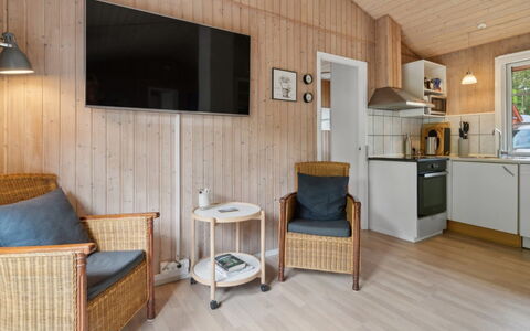 Patti - 150M from the Sea: Legna, Casa, Villetta, Casa, Tetto, Area Rurale, Raccordo, Log Cabin, Edifici Giardino, Latifoglie