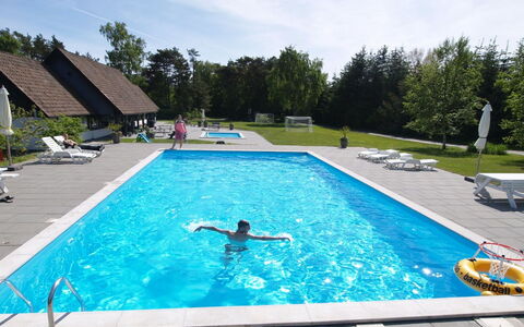 Patti - 150M from the Sea: Legna, Casa, Villetta, Casa, Tetto, Area Rurale, Raccordo, Log Cabin, Edifici Giardino, Latifoglie