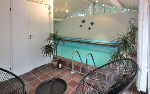 Dagi - 300M from the Sea: Legna, Casa, Villetta, Casa, Tetto, Area Rurale, Raccordo, Log Cabin, Edifici Giardino, Latifoglie