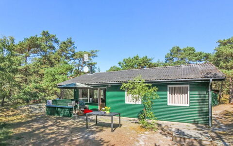 Michel - 300M from the Sea: Legna, Casa, Villetta, Casa, Tetto, Area Rurale, Raccordo, Log Cabin, Edifici Giardino, Latifoglie