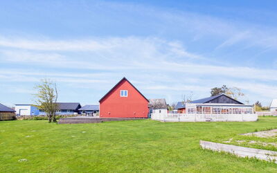 Elize - 250M from the Sea