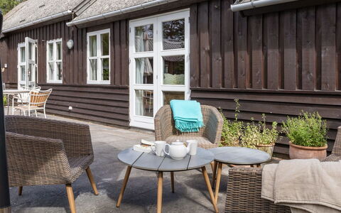 Læff - 50M from the Sea: Legna, Casa, Villetta, Casa, Tetto, Area Rurale, Raccordo, Log Cabin, Edifici Giardino, Latifoglie