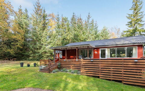 Jaarne - 800M from the Sea: Legna, Casa, Villetta, Casa, Tetto, Area Rurale, Raccordo, Log Cabin, Edifici Giardino, Latifoglie