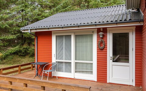 Jaarne - 800M from the Sea: Legna, Casa, Villetta, Casa, Tetto, Area Rurale, Raccordo, Log Cabin, Edifici Giardino, Latifoglie