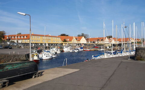 Skoge - 500M from the Sea: Erba, Arbusto, Casa, Giardino, Casa, Villetta, Lotto, Prato, Groundcover
