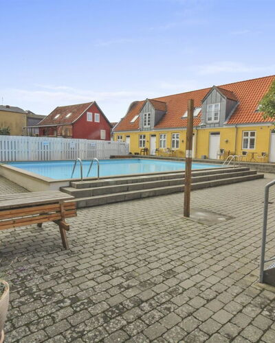 Gyta - 500M from the Sea