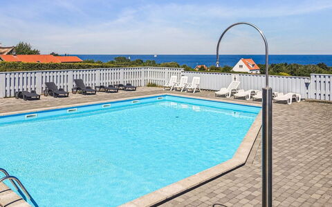 Ayk - 400M from the Sea: Tetto, Casa, Lotto, Casa, Villetta, Estate, Edifici Giardino, Shade, Log Cabin, Landscaping