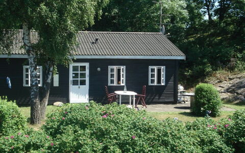 Kristine - 4Km from the Sea: Legna, Casa, Villetta, Casa, Tetto, Area Rurale, Raccordo, Log Cabin, Edifici Giardino, Latifoglie
