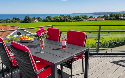 Thorsten - 500M from the Sea: Legna, Casa, Villetta, Casa, Tetto, Area Rurale, Raccordo, Log Cabin, Edifici Giardino, Latifoglie