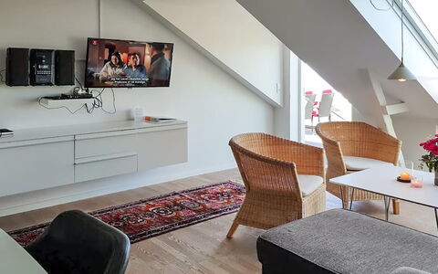 Thorsten - 500M from the Sea: Legna, Casa, Villetta, Casa, Tetto, Area Rurale, Raccordo, Log Cabin, Edifici Giardino, Latifoglie