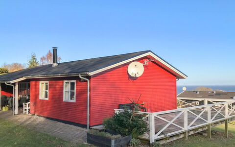 Iikka - 300M from the Sea: Legna, Casa, Villetta, Casa, Tetto, Area Rurale, Raccordo, Log Cabin, Edifici Giardino, Latifoglie