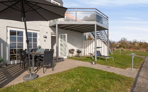 Seba - 500M from the Sea: Legna, Casa, Villetta, Casa, Tetto, Area Rurale, Raccordo, Log Cabin, Edifici Giardino, Latifoglie
