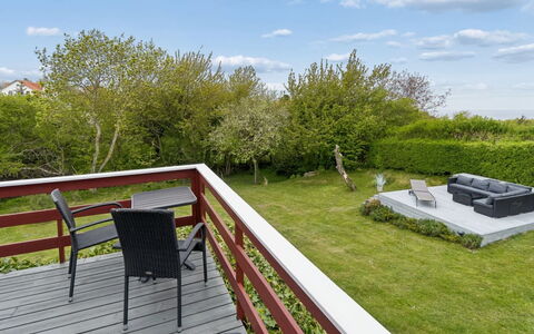 Ebertina - 500M from the Sea: Tetto, Casa, Zona Residenziale, Casa, Estate, Villetta, Design