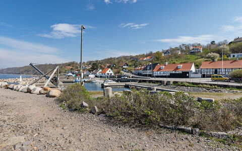 Paaske - 350M from the Sea: Legna, Casa, Villetta, Casa, Tetto, Area Rurale, Raccordo, Log Cabin, Edifici Giardino, Latifoglie