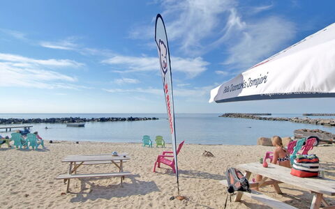 Halldora - 10M from the Sea: Estate, Spiaggia, Sabbia, Mare, Costa, Riva, Tempo Libero, Vacanza, Oceano