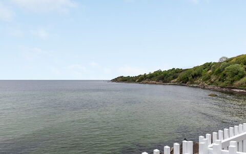 Otis - 10M from the Sea: Blu, Acqua, Risorse Idriche, Corpo D'Acqua, Orizzonte, Waterway, Costiera E Morfologie Oceanic, Mare, Costa