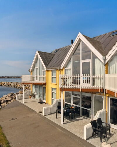 Fridhild - 10M from the Sea