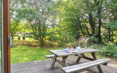 Joske - 250M from the Sea