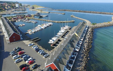 Allette - 10M from the Sea: Legna, Casa, Villetta, Casa, Tetto, Area Rurale, Raccordo, Log Cabin, Edifici Giardino, Latifoglie