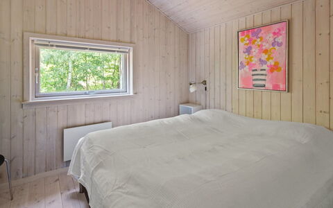 Nikoletta - 250M from the Sea: Legna, Casa, Soffitto, Camera Da Letto, Plank, Latifoglie, Pavimento In Legno, Bedding, Color Legno, Letto