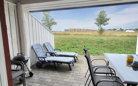 Magnus - 6Km from the Sea: Zona Residenziale, Tetto, Sobborgo, Driveway, Estate, Camino